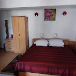 Rocco 招待所 3*